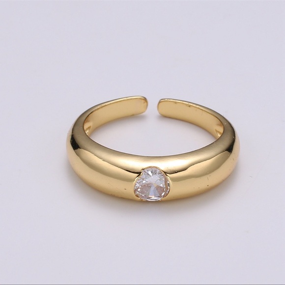 Cubic Adjustable Gold Band Ring - Picture 5 of 9